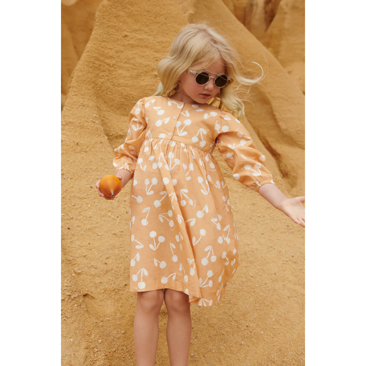 Liewood Darla Zonnebril 4-10Y | Rose transparent - Image 4